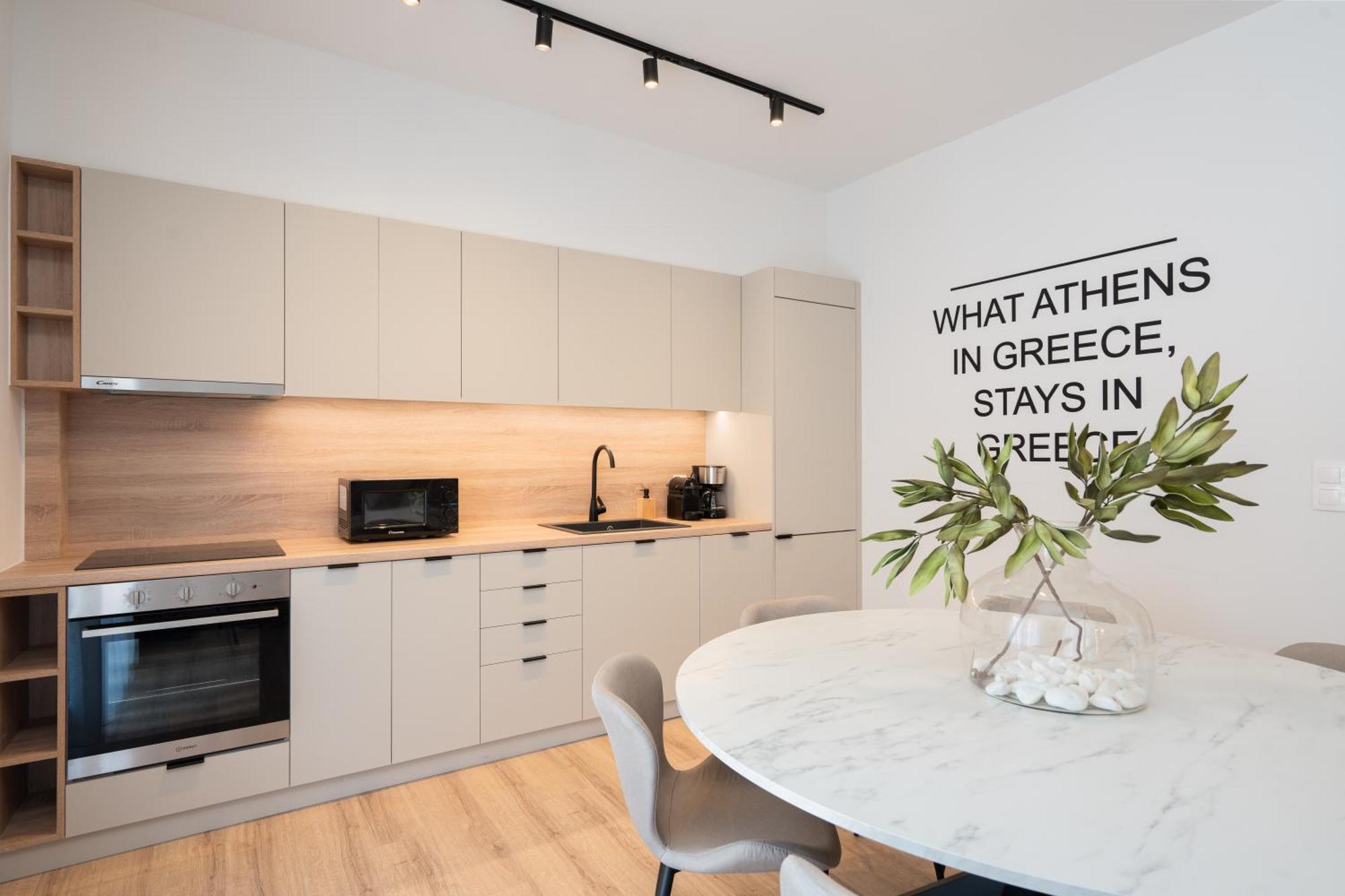 Luxury Apartment Next To The National Museum Ateny Zewnętrze zdjęcie