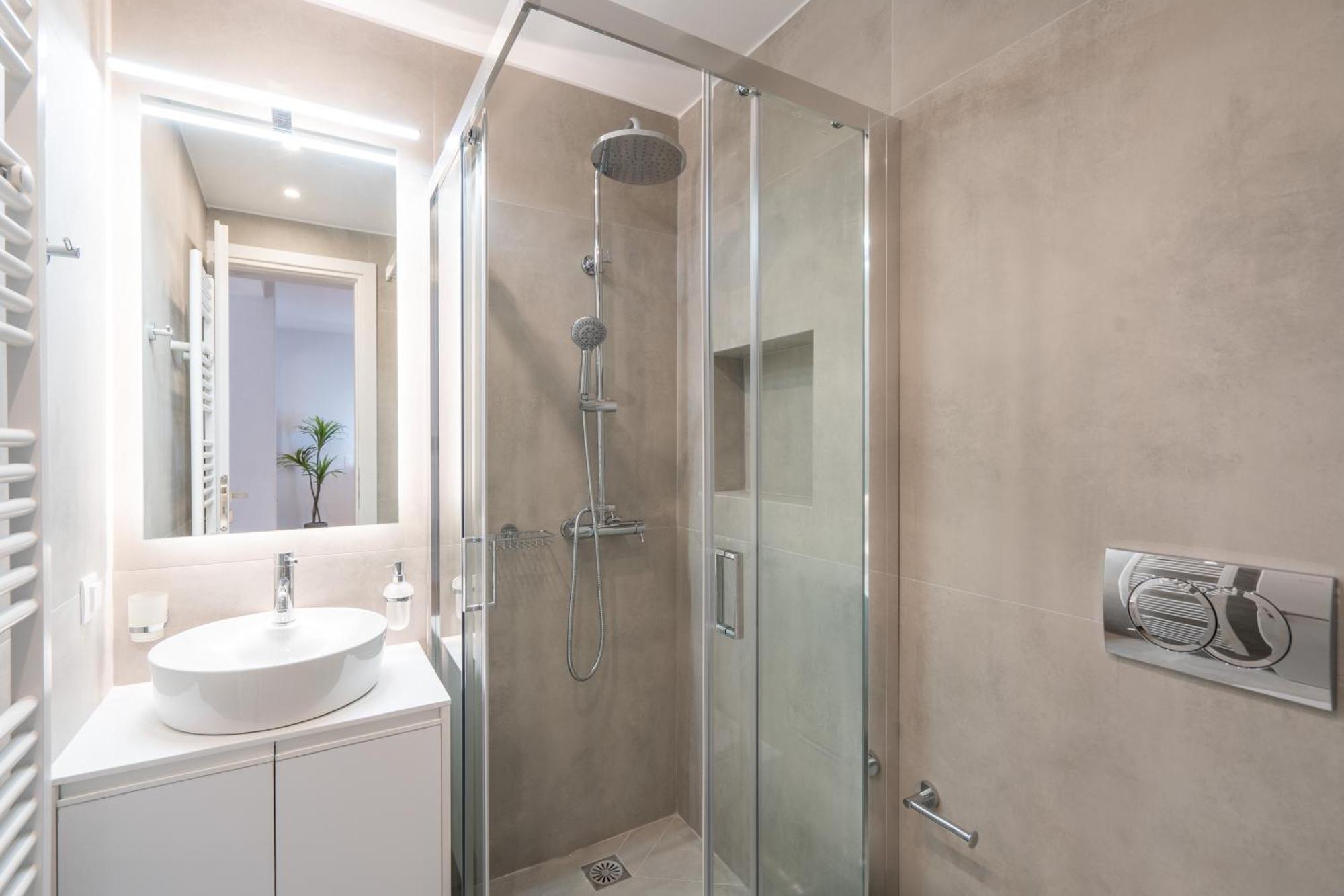 Luxury Apartment Next To The National Museum Ateny Zewnętrze zdjęcie